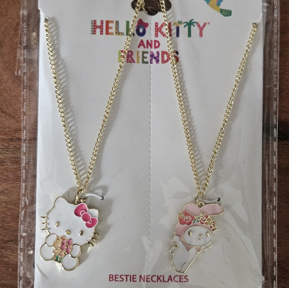 Hello Kitty and My Melody Bestie Necklace 2-Pack - Picture 6 of 7